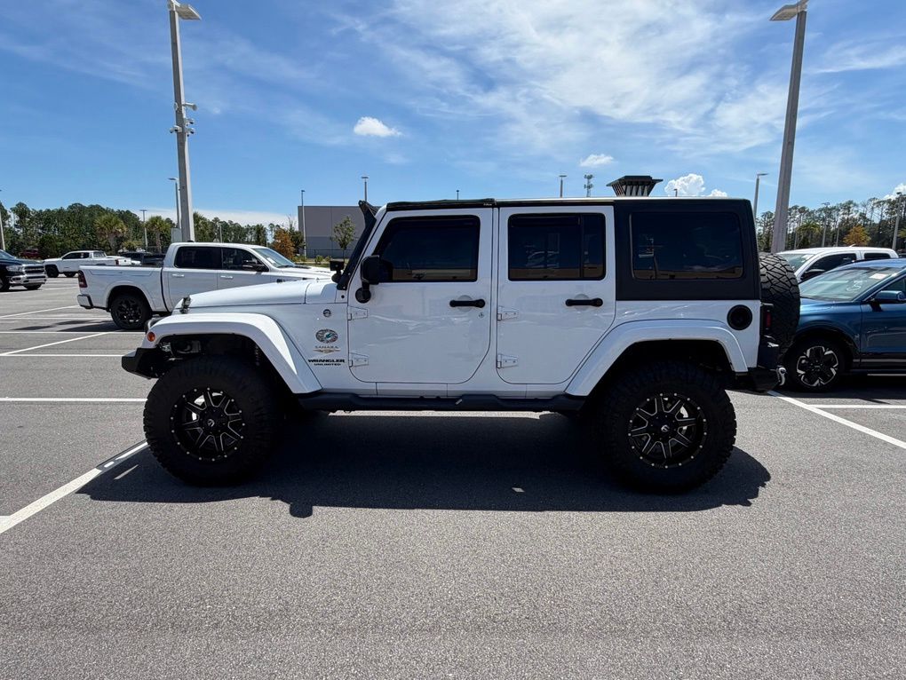 Used 2015 Jeep Wrangler SUV