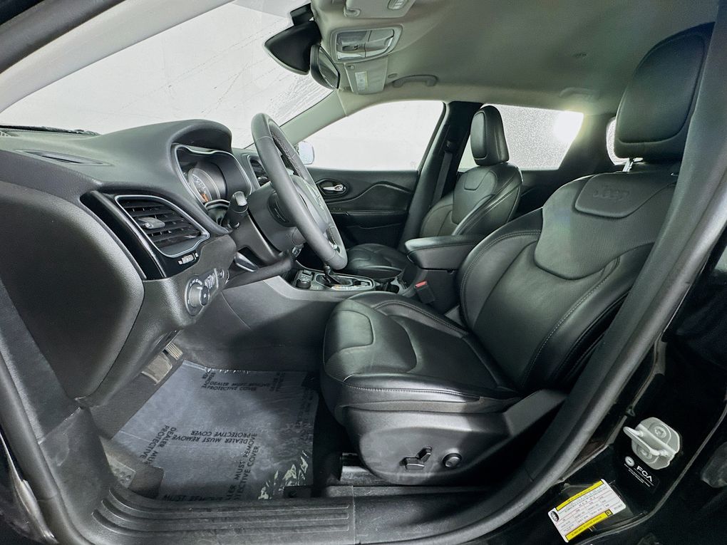 Used 2023 Jeep Cherokee SUV
