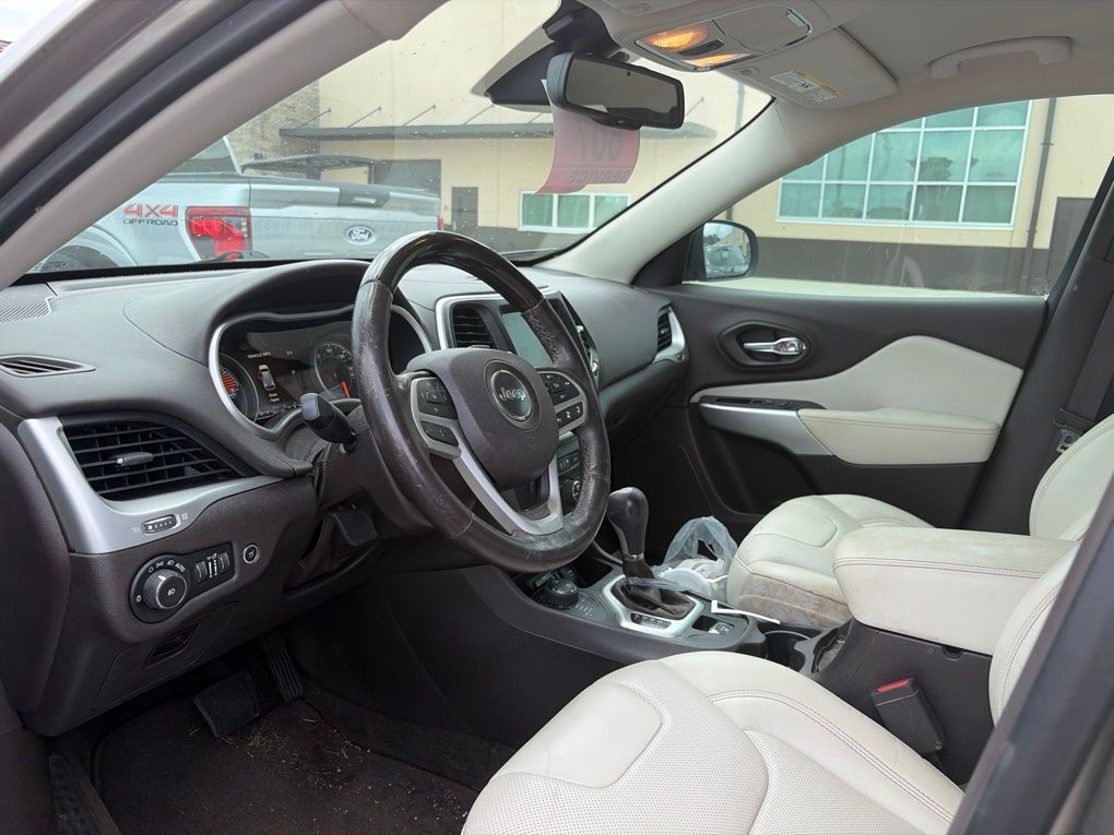 Used 2017 Jeep Cherokee SUV