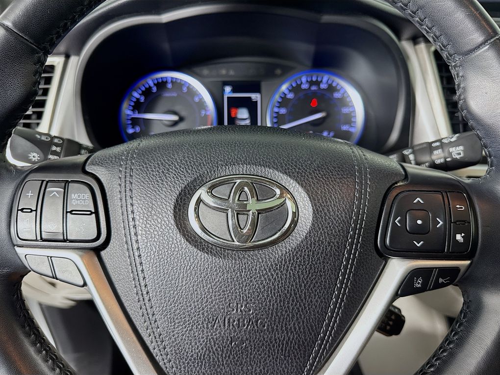 Used 2019 Toyota Highlander SUV