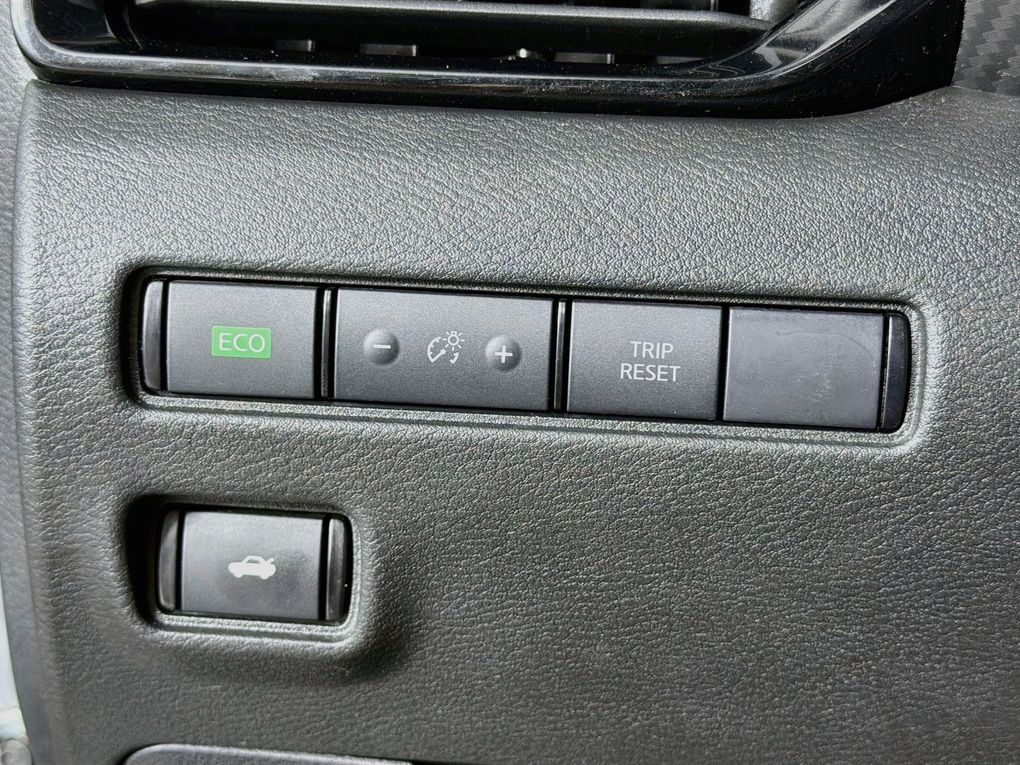 Used 2024 Nissan Sentra Sedan