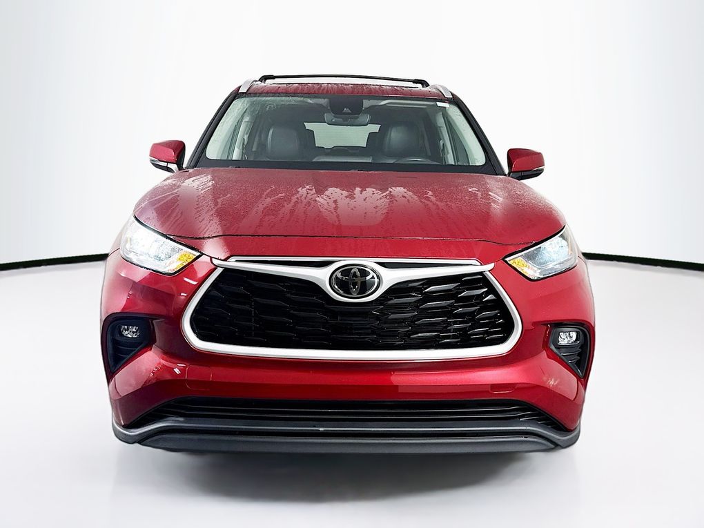 Used 2023 Toyota Highlander SUV