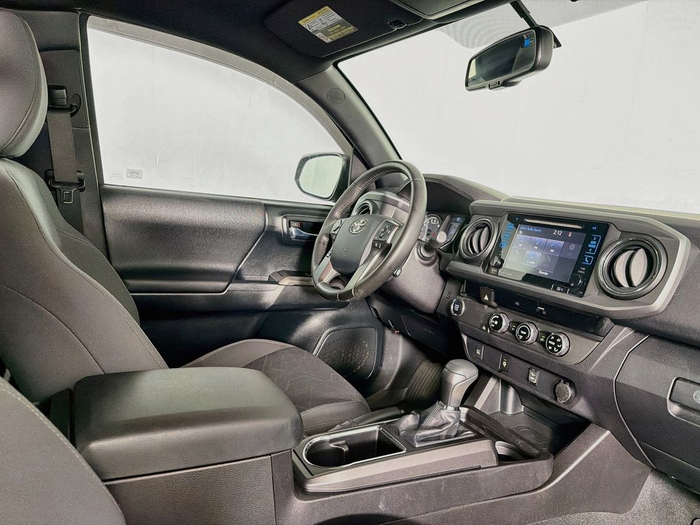 Used 2016 Toyota Tacoma Truck