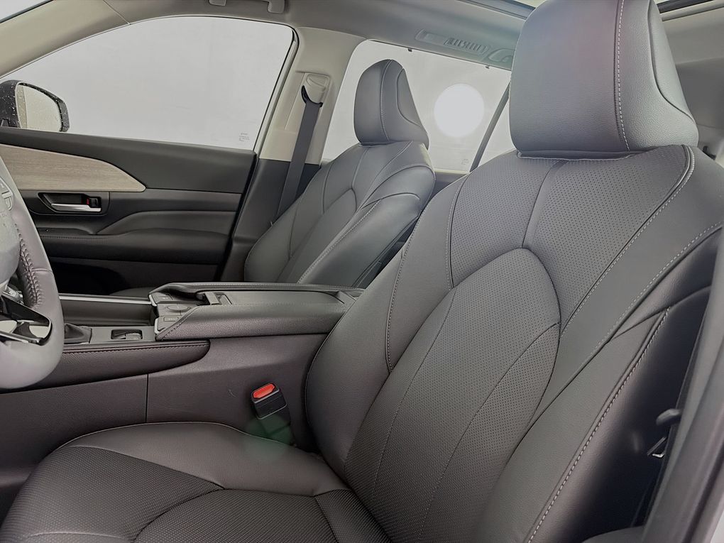 Used 2026 Toyota Grand Highlander Hybrid SUV
