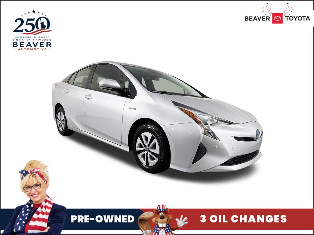 Classic Silver Metallic 2017 Toyota Prius Hatchback Front-Wheel Drive Continuously Variable Transmission