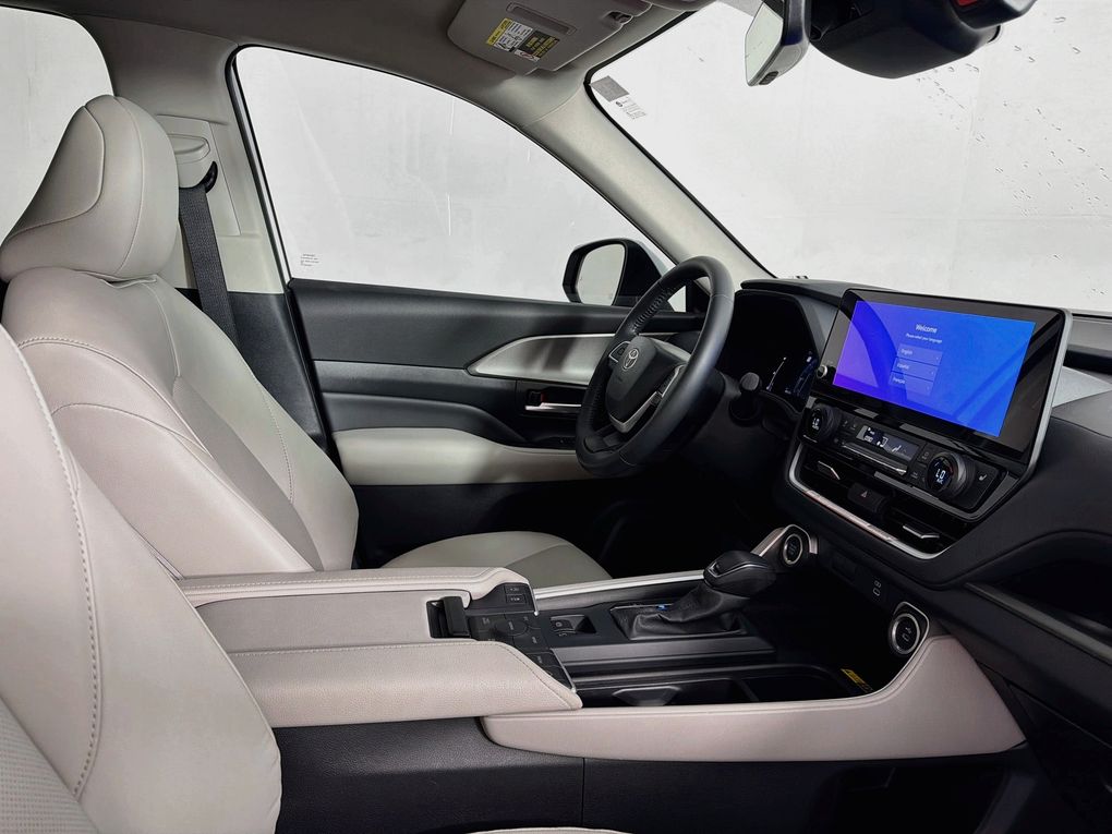Used 2025 Toyota Grand Highlander SUV