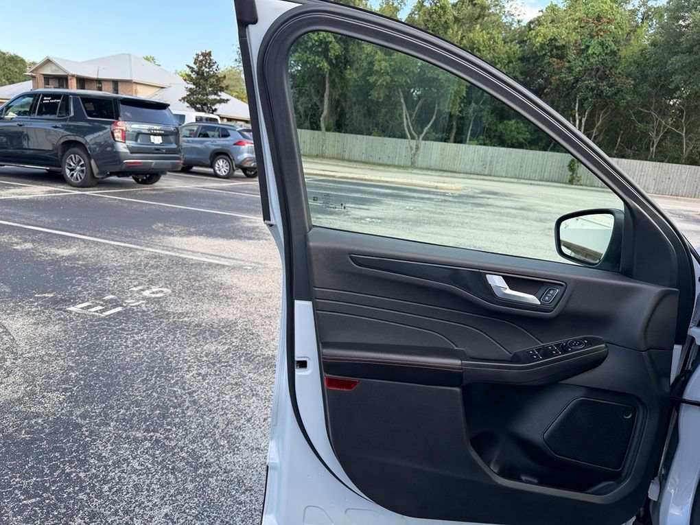 Used 2025 Ford Escape SUV