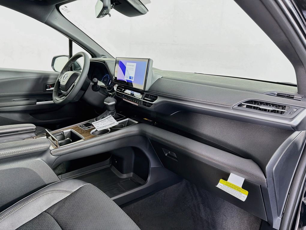 New 2026 Toyota Sienna Van