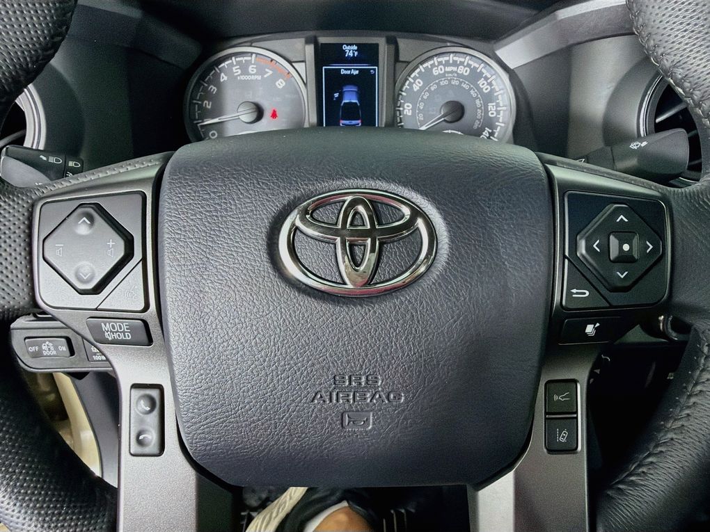 Used 2018 Toyota Tacoma Truck