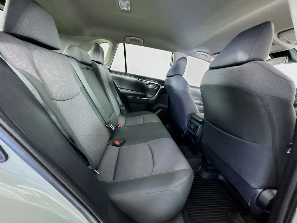 Used 2021 Toyota RAV4 SUV