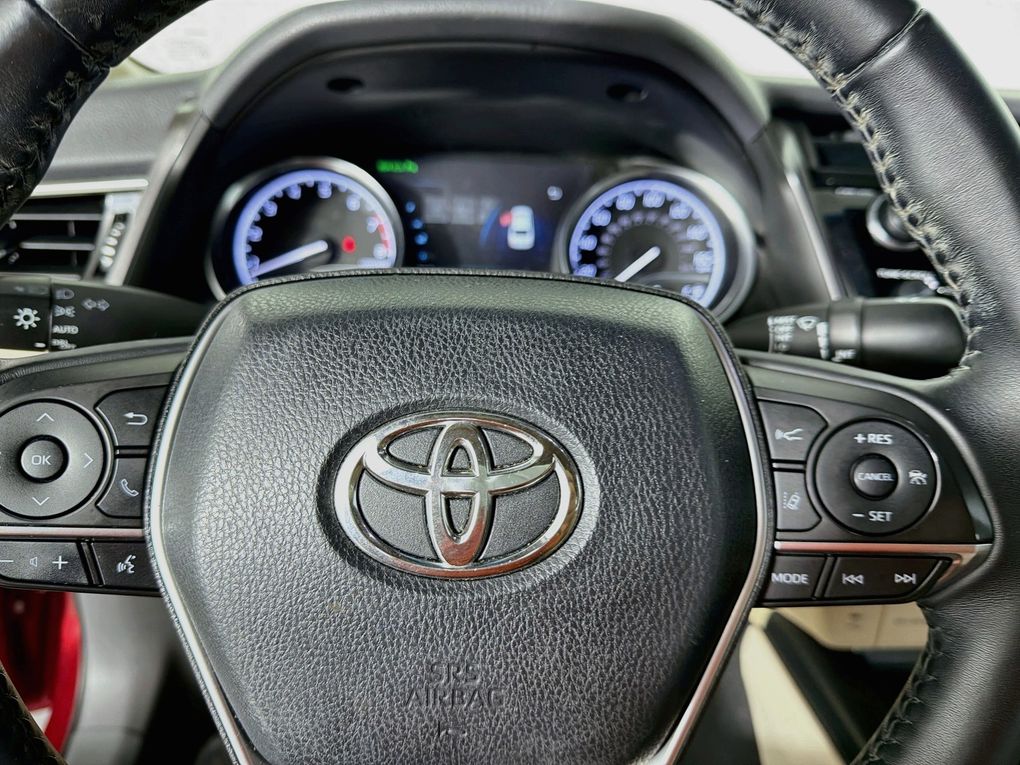 Used 2018 Toyota Camry Sedan
