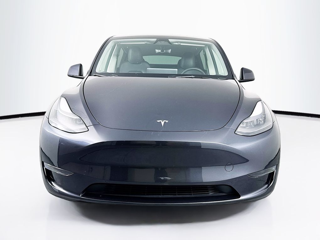 Used 2024 Tesla Model Y Long Range with VIN 7SAYGDED1RF054958 for sale in Kansas City