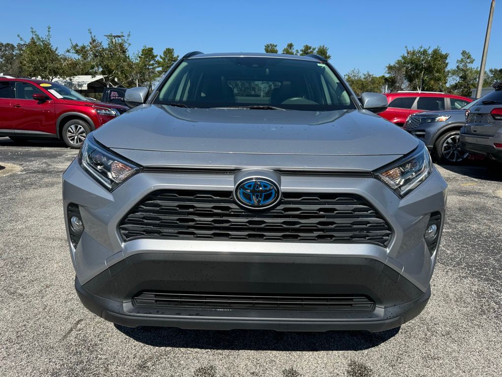 Used 2021 Toyota RAV4 XLE Premium with VIN JTMB6RFV1MD040066 for sale in Saint Augustine, FL