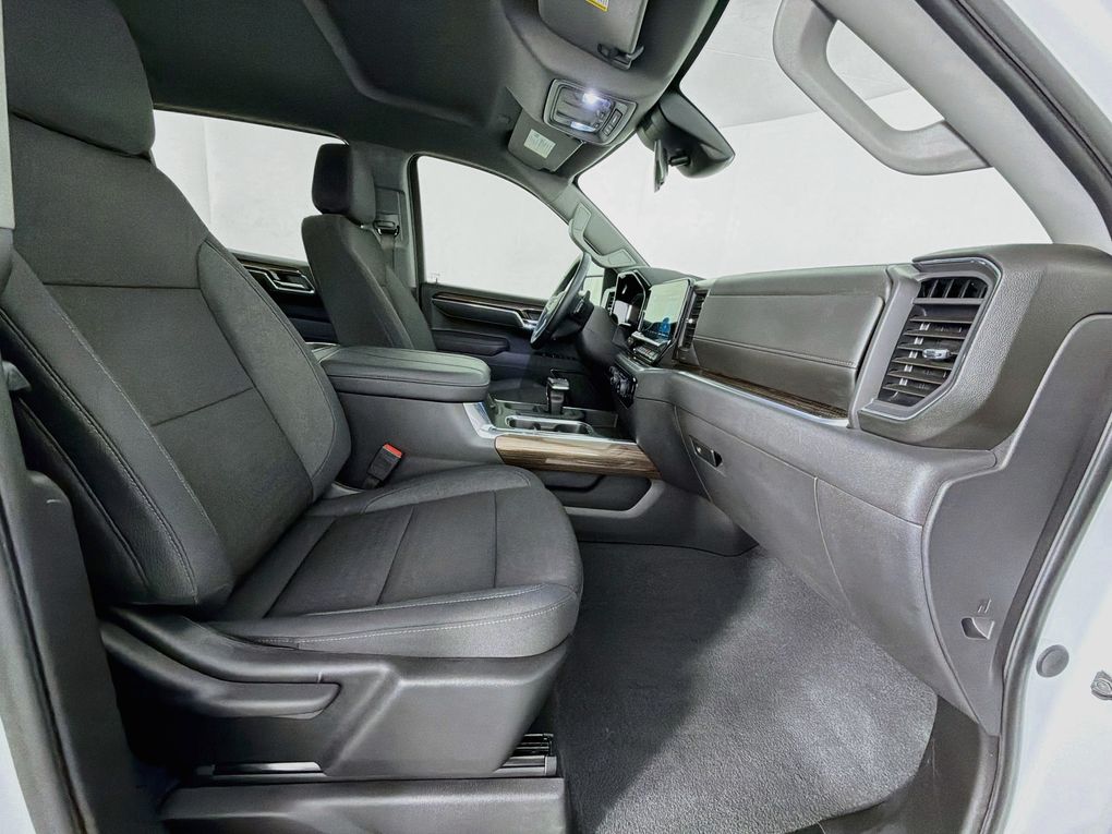 Used 2025 Chevrolet Silverado 1500 Truck