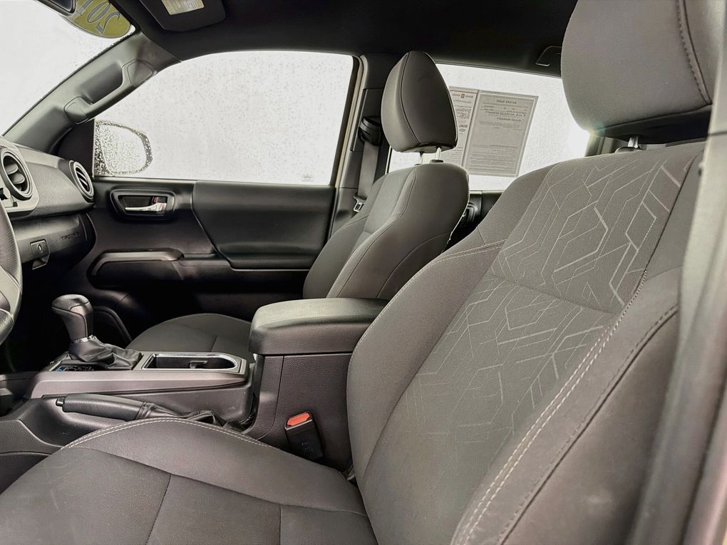 Used 2018 Toyota Tacoma Truck