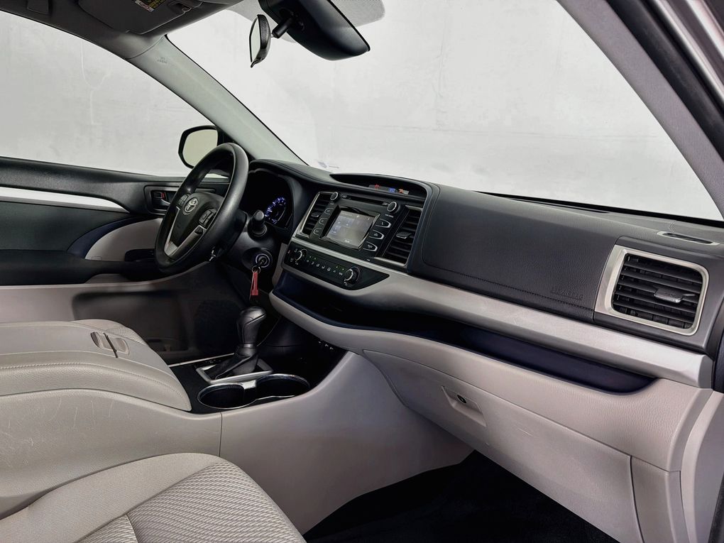 Used 2019 Toyota Highlander SUV