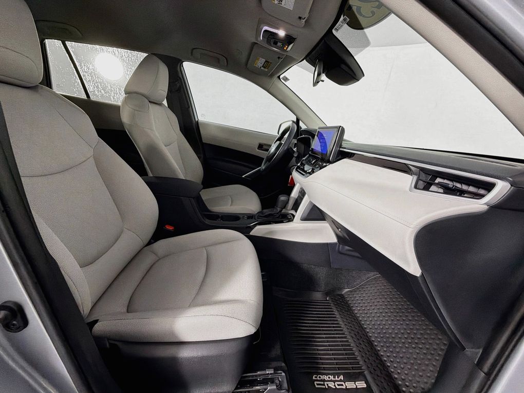 Used 2025 Toyota Corolla Cross SUV