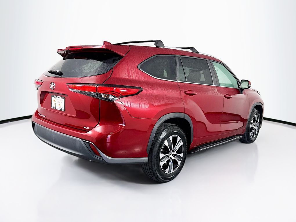 Used 2023 Toyota Highlander SUV