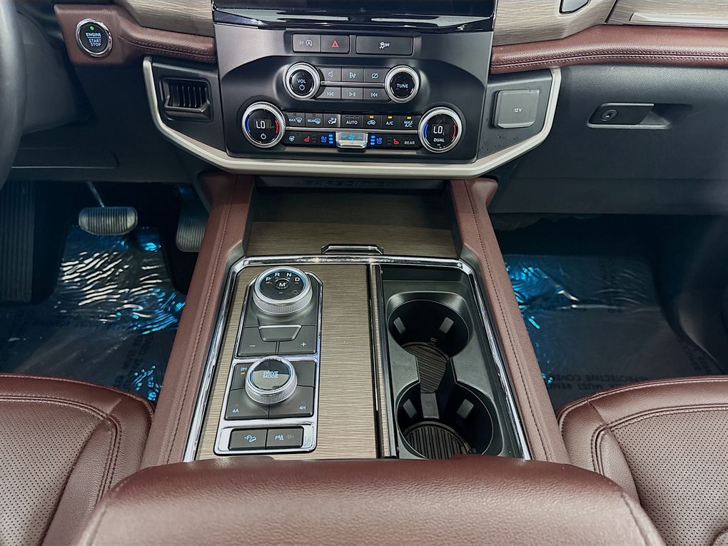 Used 2024 Ford Expedition SUV