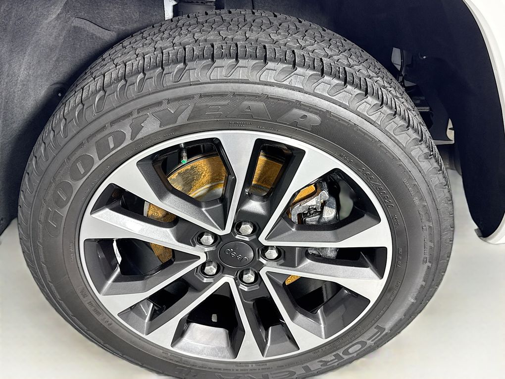 Used 2021 Jeep Grand Cherokee L SUV