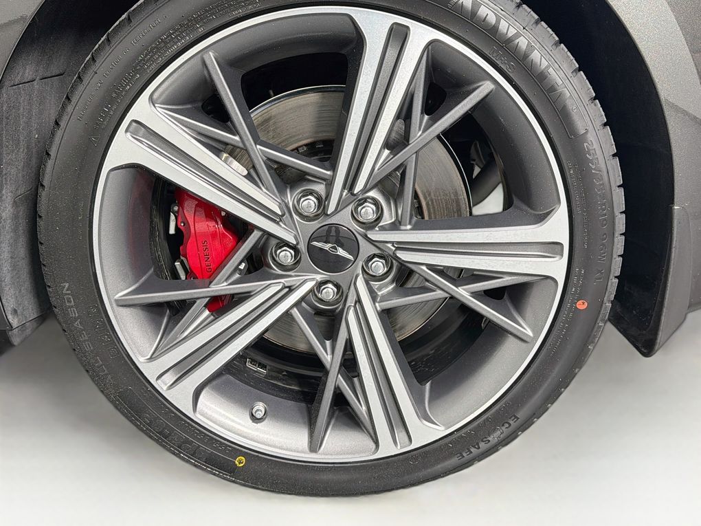 Used 2024 Genesis G70 Sedan