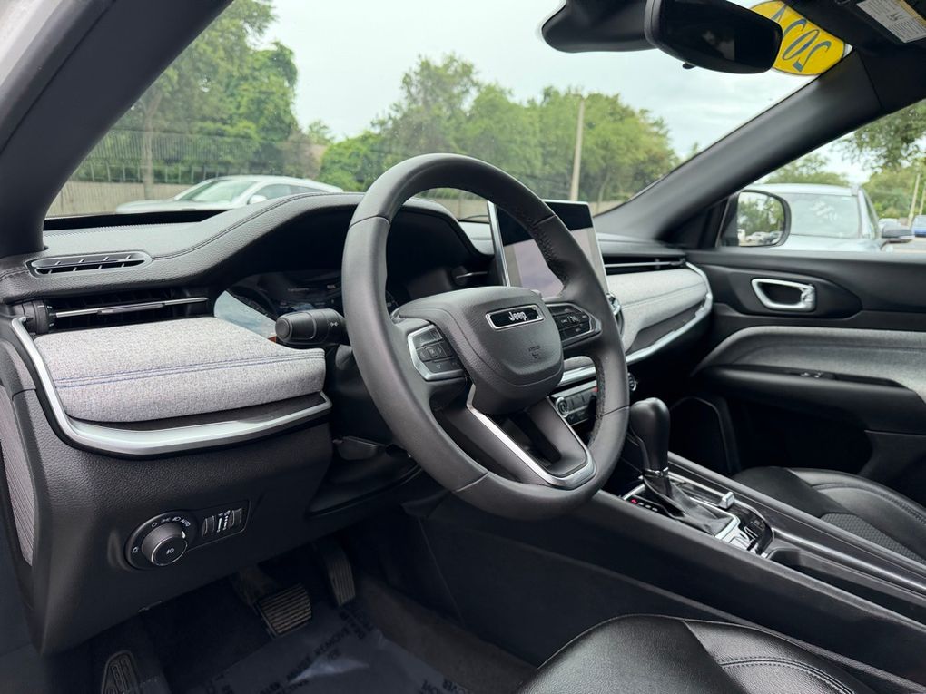 Used 2024 Jeep Compass SUV