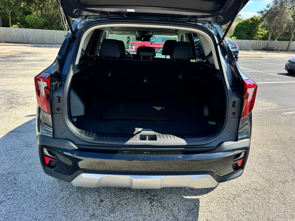 Used 2024 Kia Seltos SUV