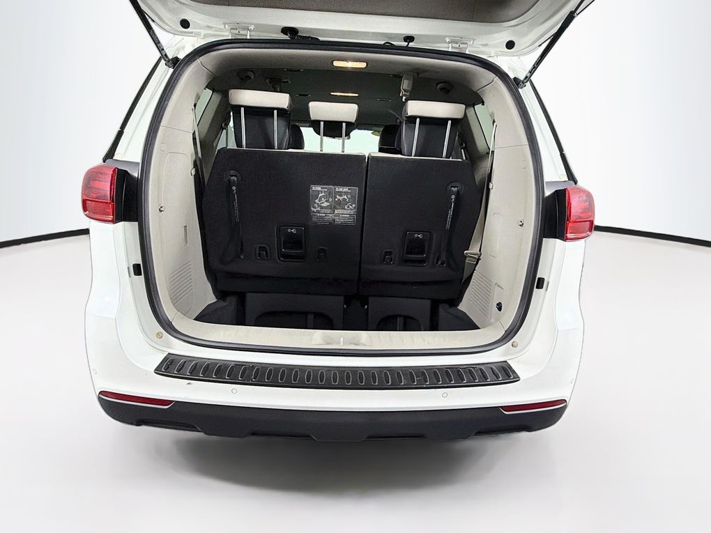 Used 2021 Kia Sedona Van