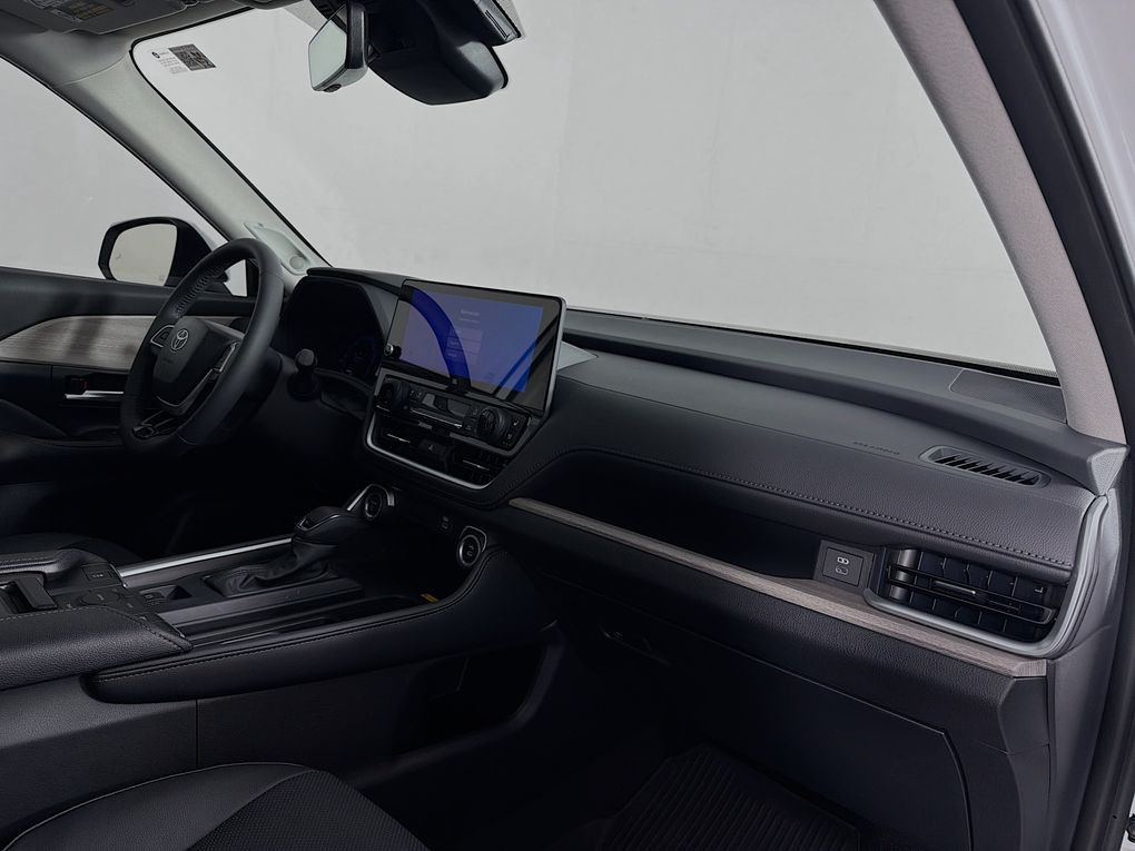 Used 2026 Toyota Grand Highlander Hybrid SUV