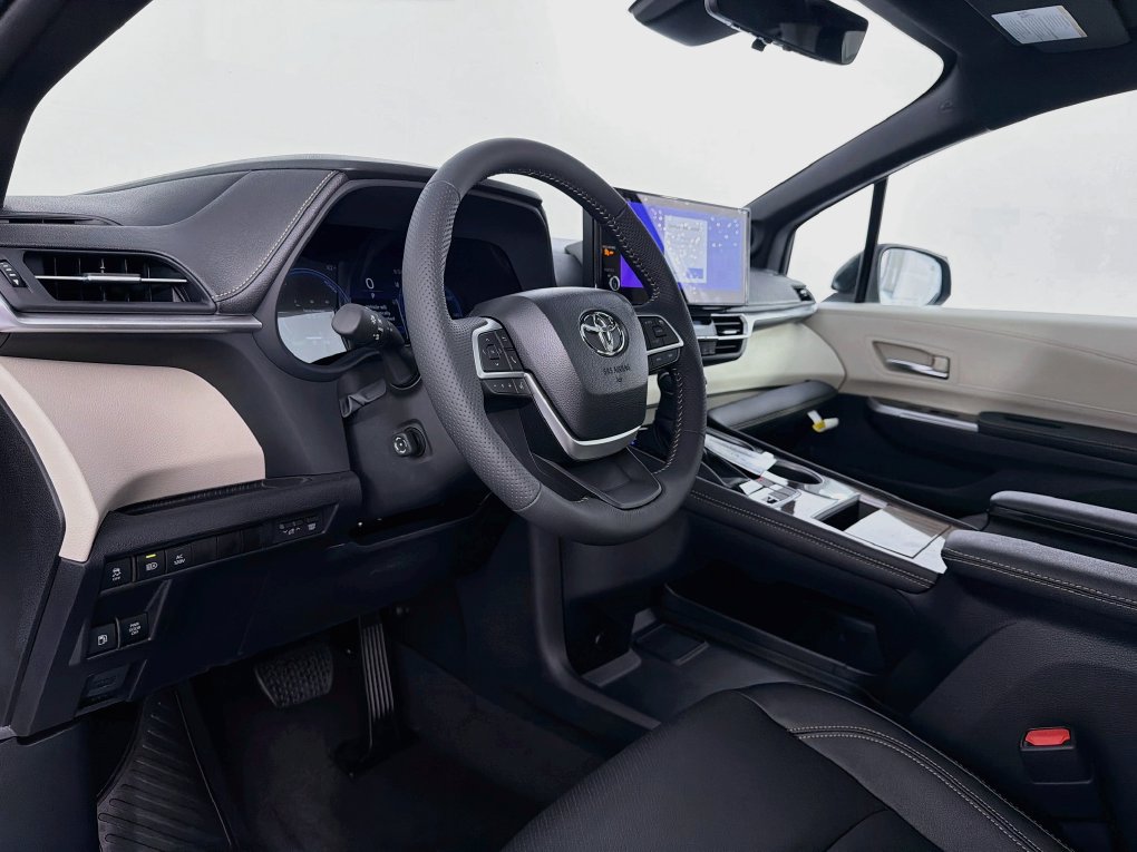 New 2026 Toyota Sienna Van