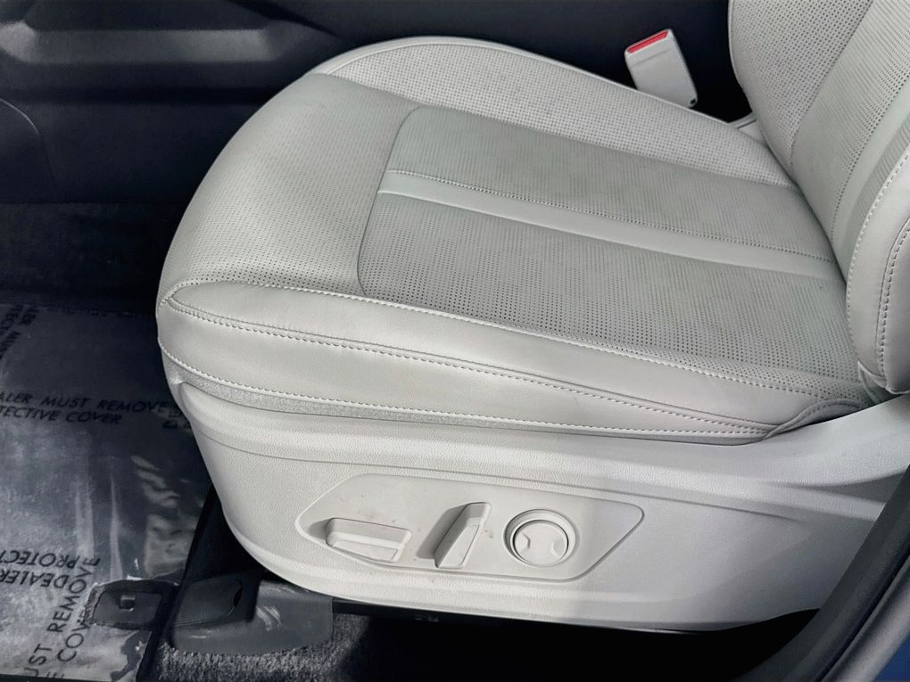 Used 2025 Kia Sorento SUV