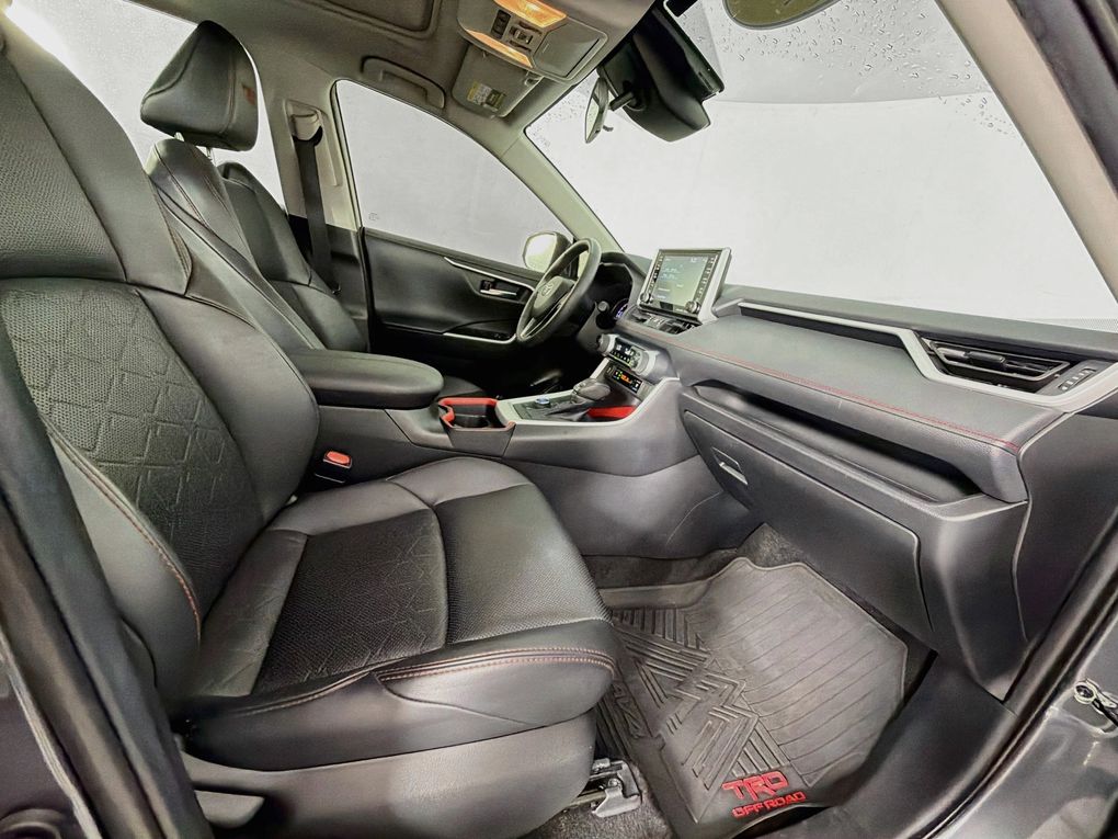 Used 2021 Toyota RAV4 SUV