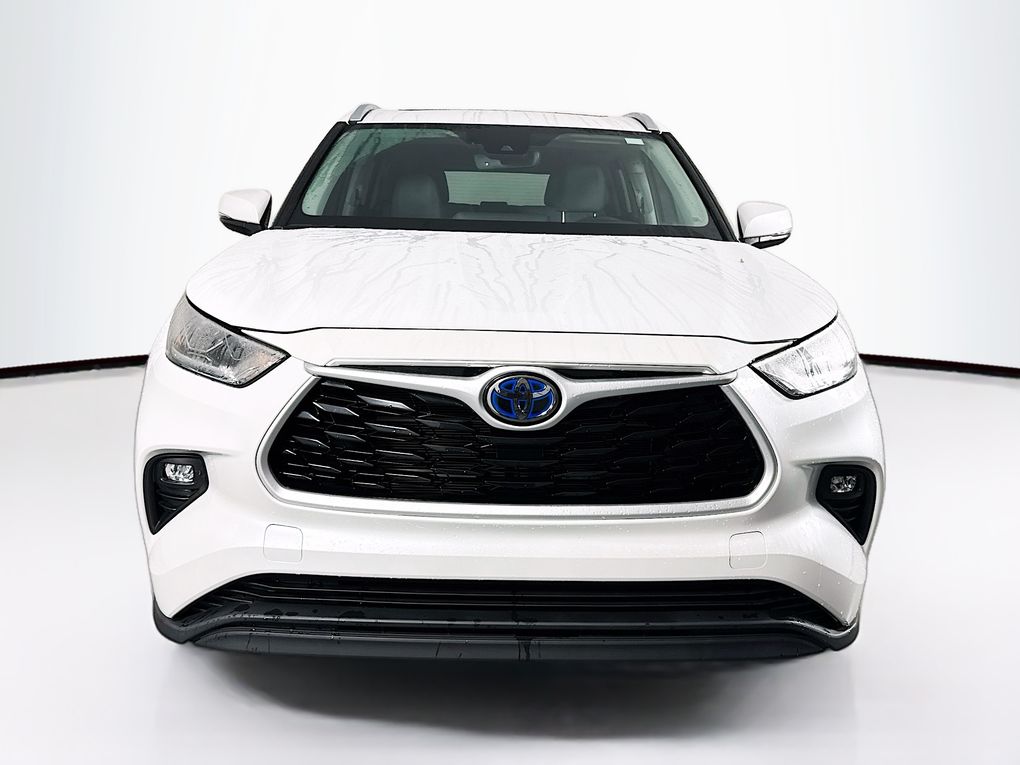 Used 2023 Toyota Highlander Hybrid SUV