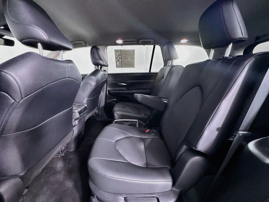 Used 2025 Toyota Grand Highlander SUV