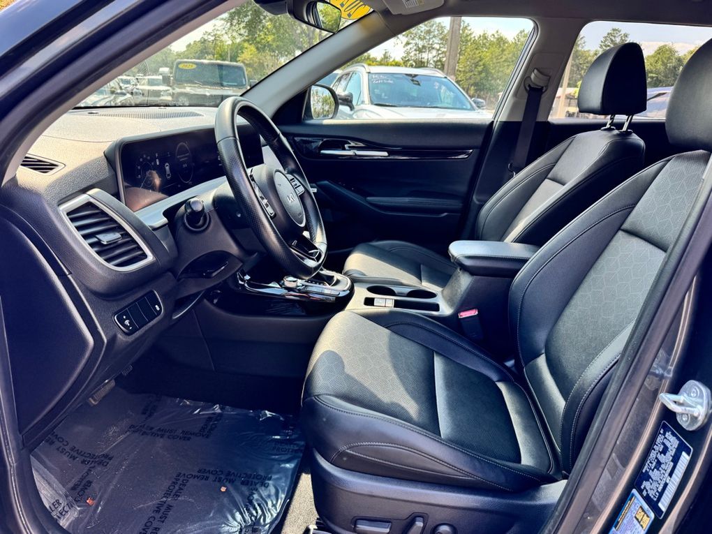 Used 2024 Kia Seltos SUV
