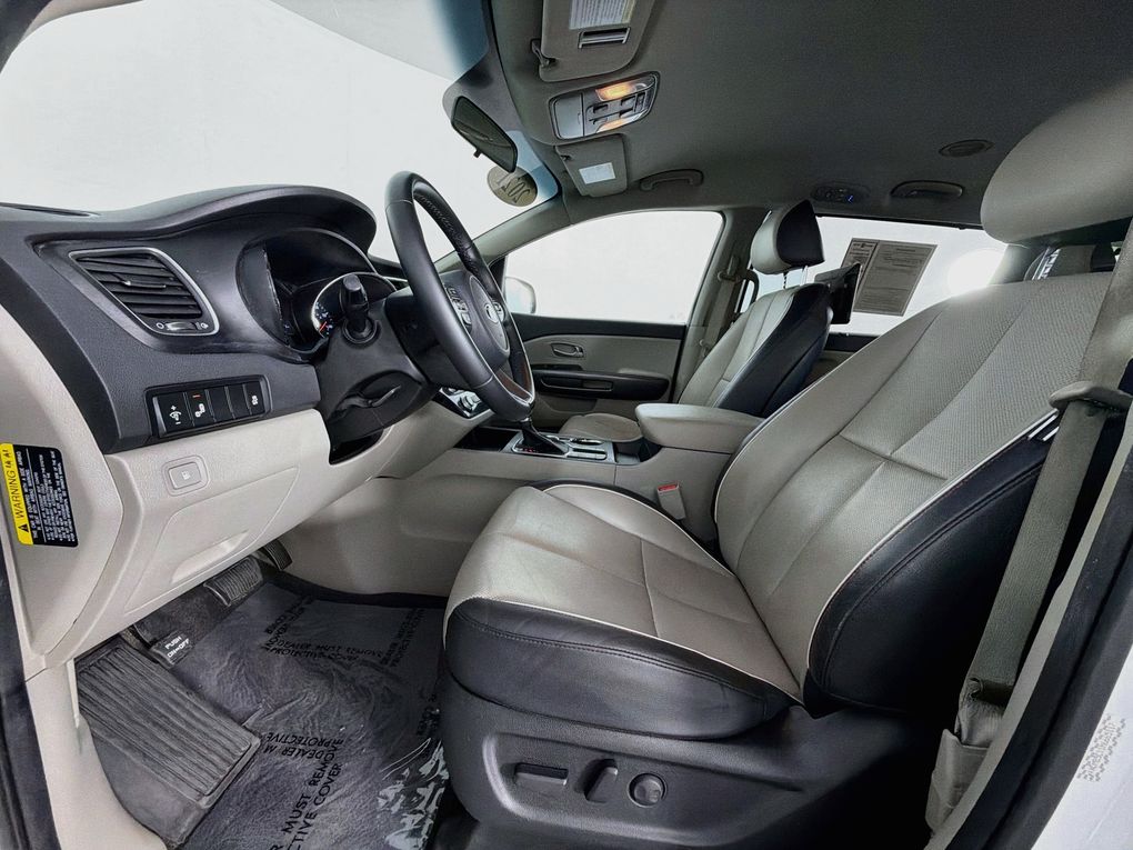 Used 2021 Kia Sedona Van