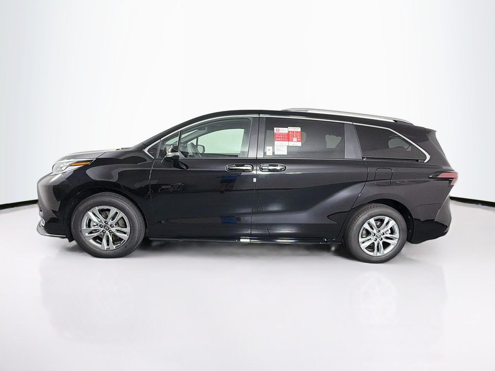 New 2026 Toyota Sienna Van