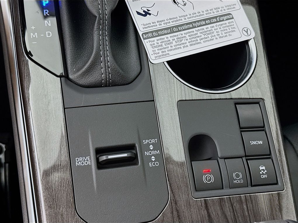 Used 2025 Toyota Highlander SUV