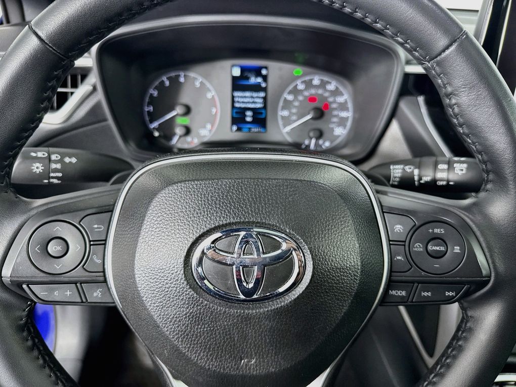 Used 2025 Toyota Corolla Cross SUV