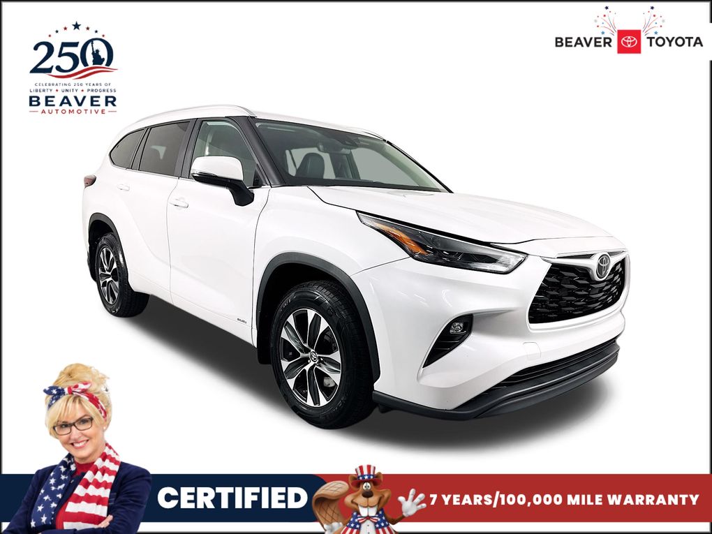  2025 Toyota Highlander Hybrid XLE AWD   