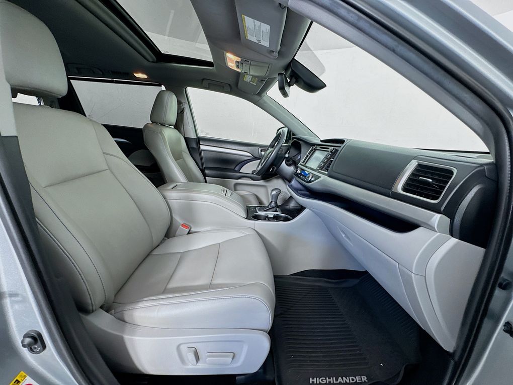 Used 2019 Toyota Highlander SUV