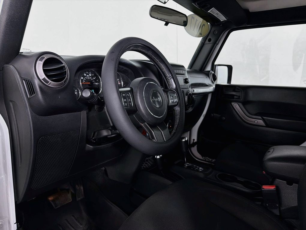 Used 2017 Jeep Wrangler SUV