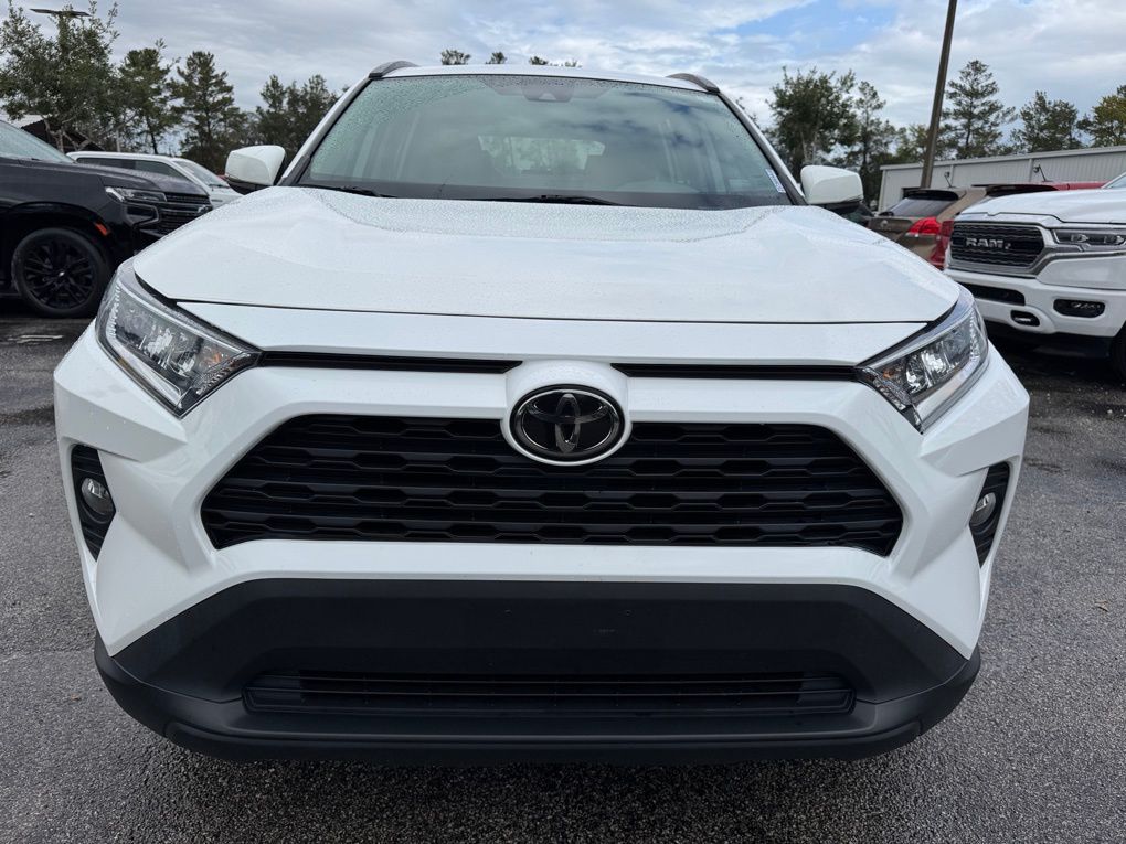 Used 2020 Toyota RAV4 XLE with VIN 2T3W1RFV1LC059879 for sale in Saint Augustine, FL