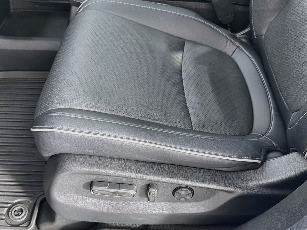 Used 2024 Honda Odyssey Van
