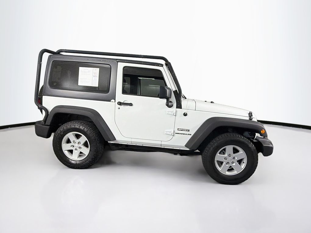 Used 2017 Jeep Wrangler SUV