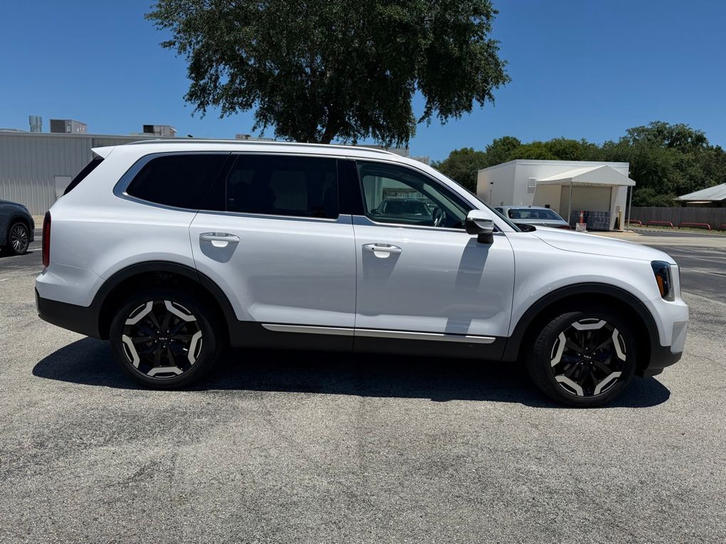 Used 2024 Kia Telluride SUV