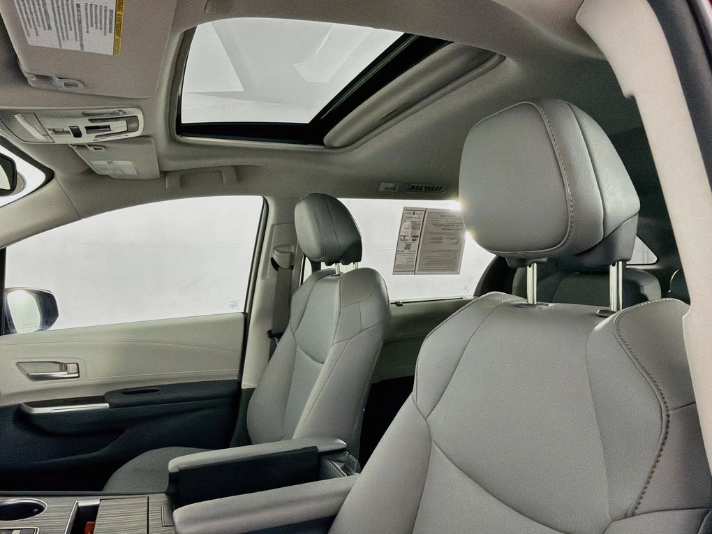 Used 2021 Toyota Sienna Van