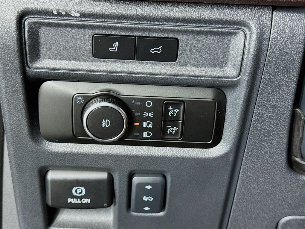 Used 2024 Ford Expedition SUV