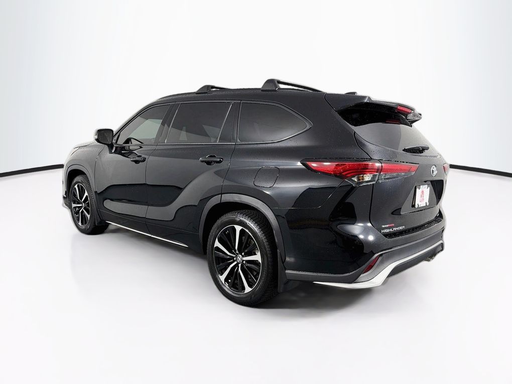 Used 2022 Toyota Highlander SUV