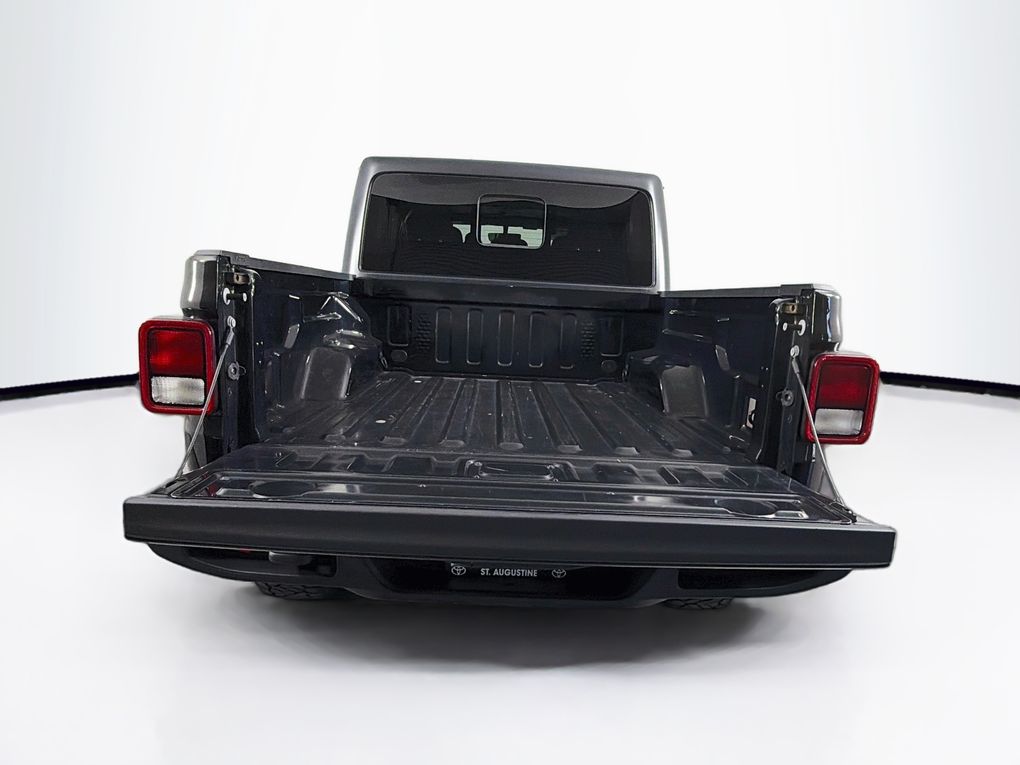 Used 2023 Jeep Gladiator Truck